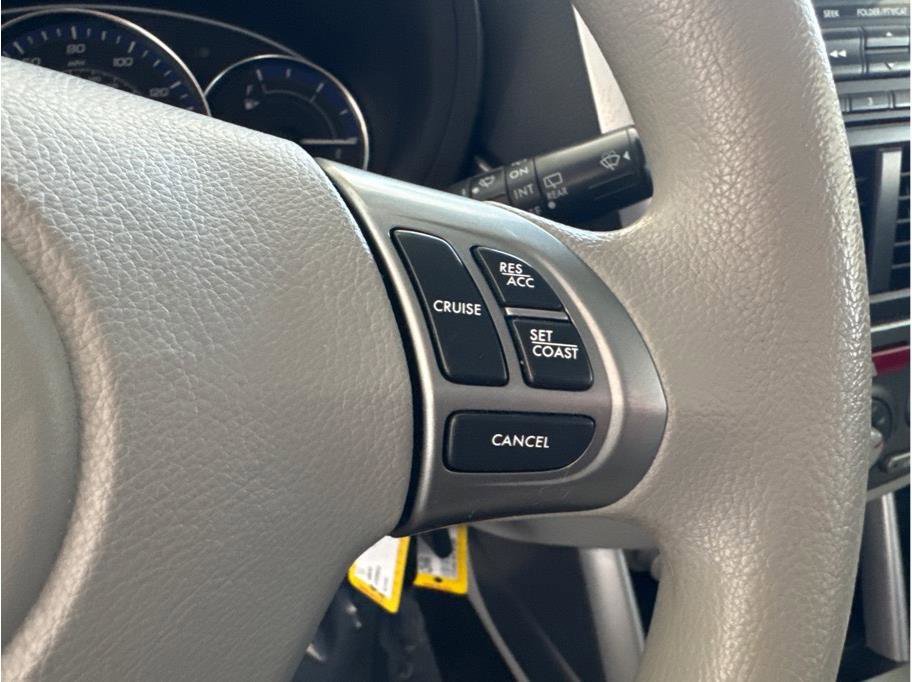 Used 2011 Subaru Forester 2.5X Premium image 18