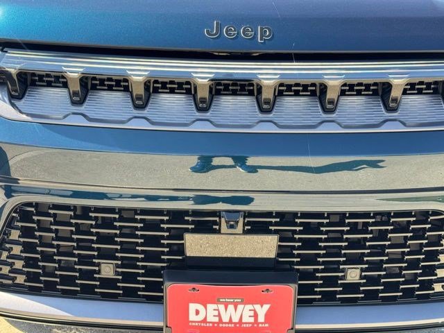 New 2026 Jeep Grand Wagoneer L Limited AWD/4WD image 41
