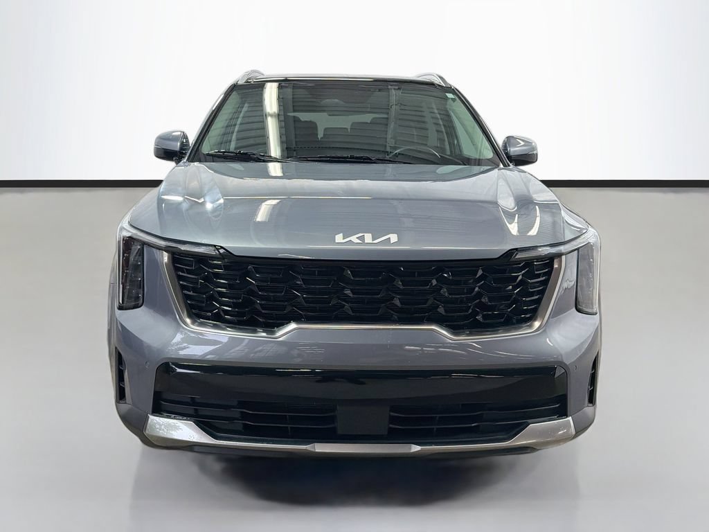 Used 2024 Kia Sorento S w/ Panoramic Sunroof Package FWD image 3