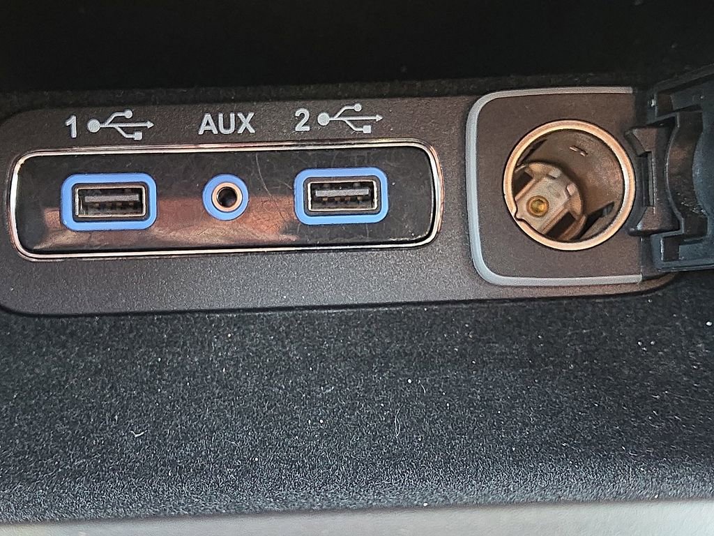 Used 2020 Jeep Grand Cherokee Altitude image 26