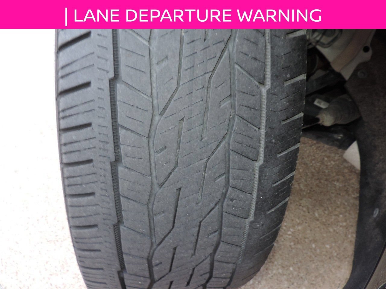Used 2024 Chevrolet Traverse RS w/ LPO, Floor Liner Package FWD image 17