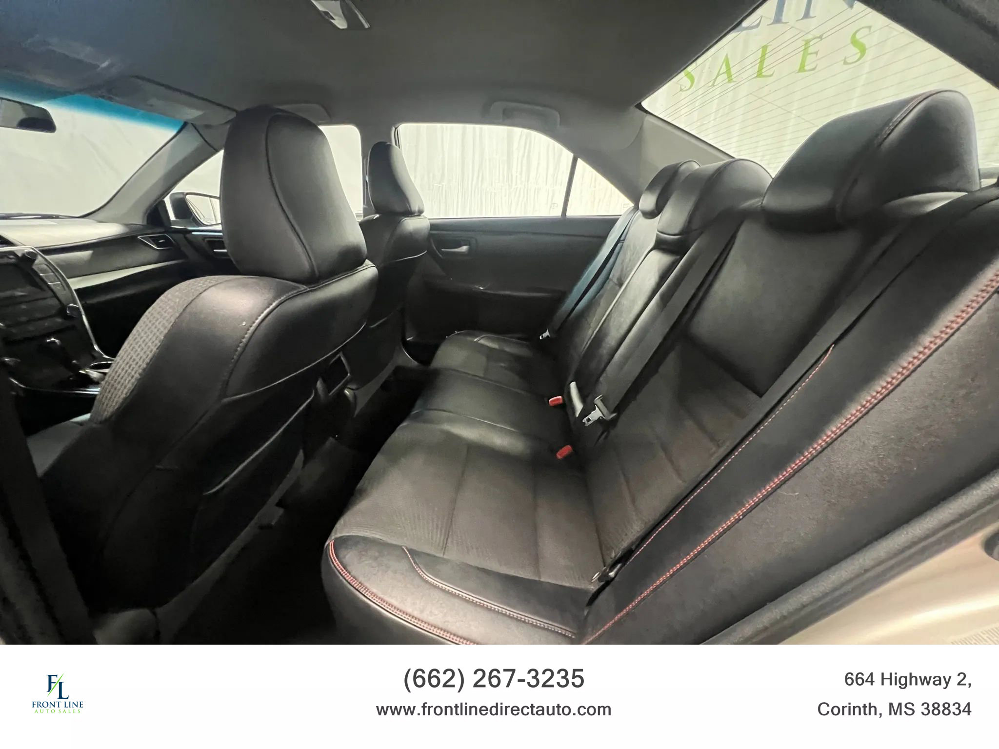 Used 2016 Toyota Camry SE image 11