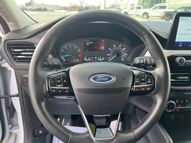 Used 2022 Ford Escape SEL image 25