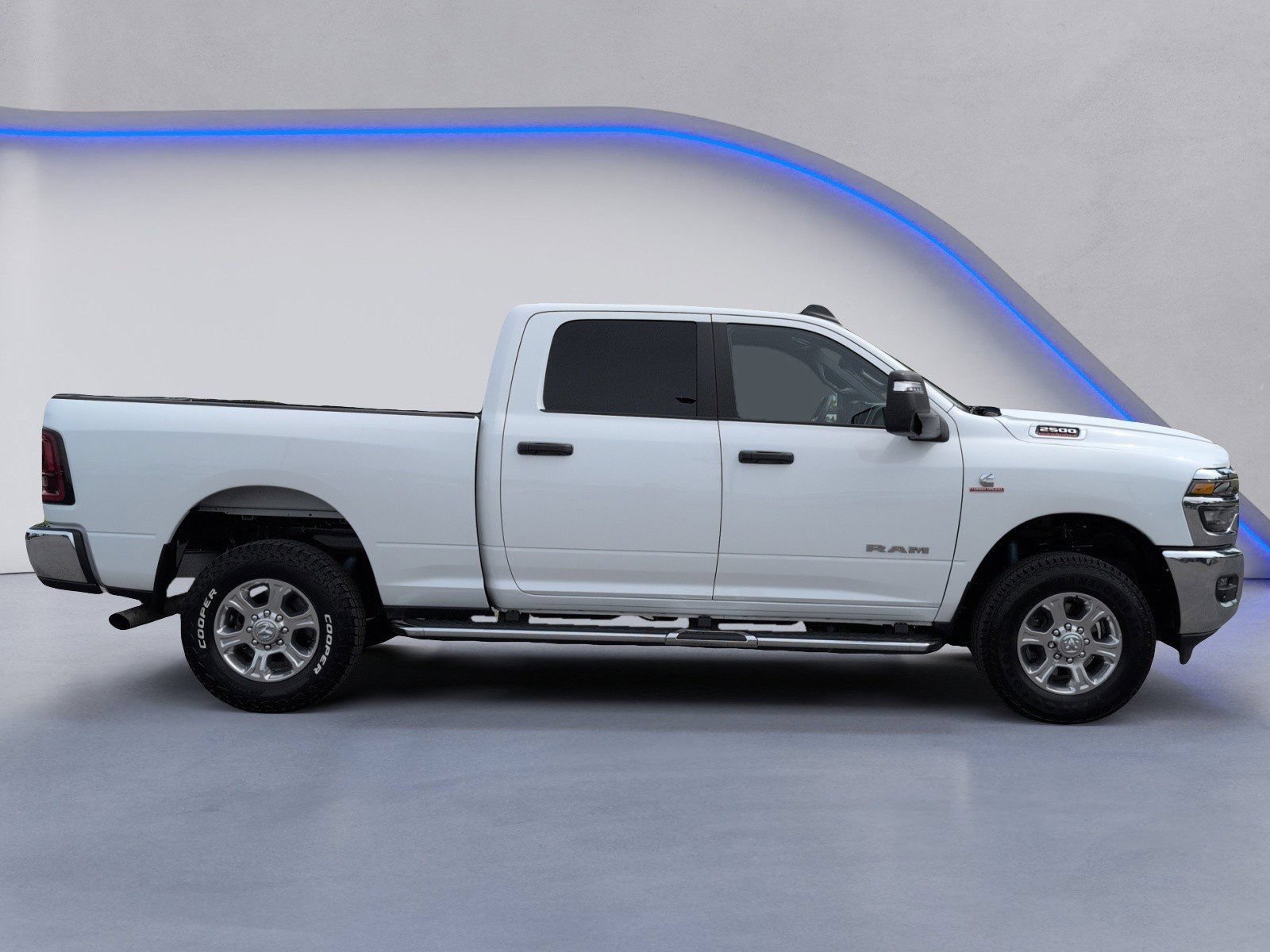 Used 2025 RAM 2500 Big Horn AWD/4WD image 12