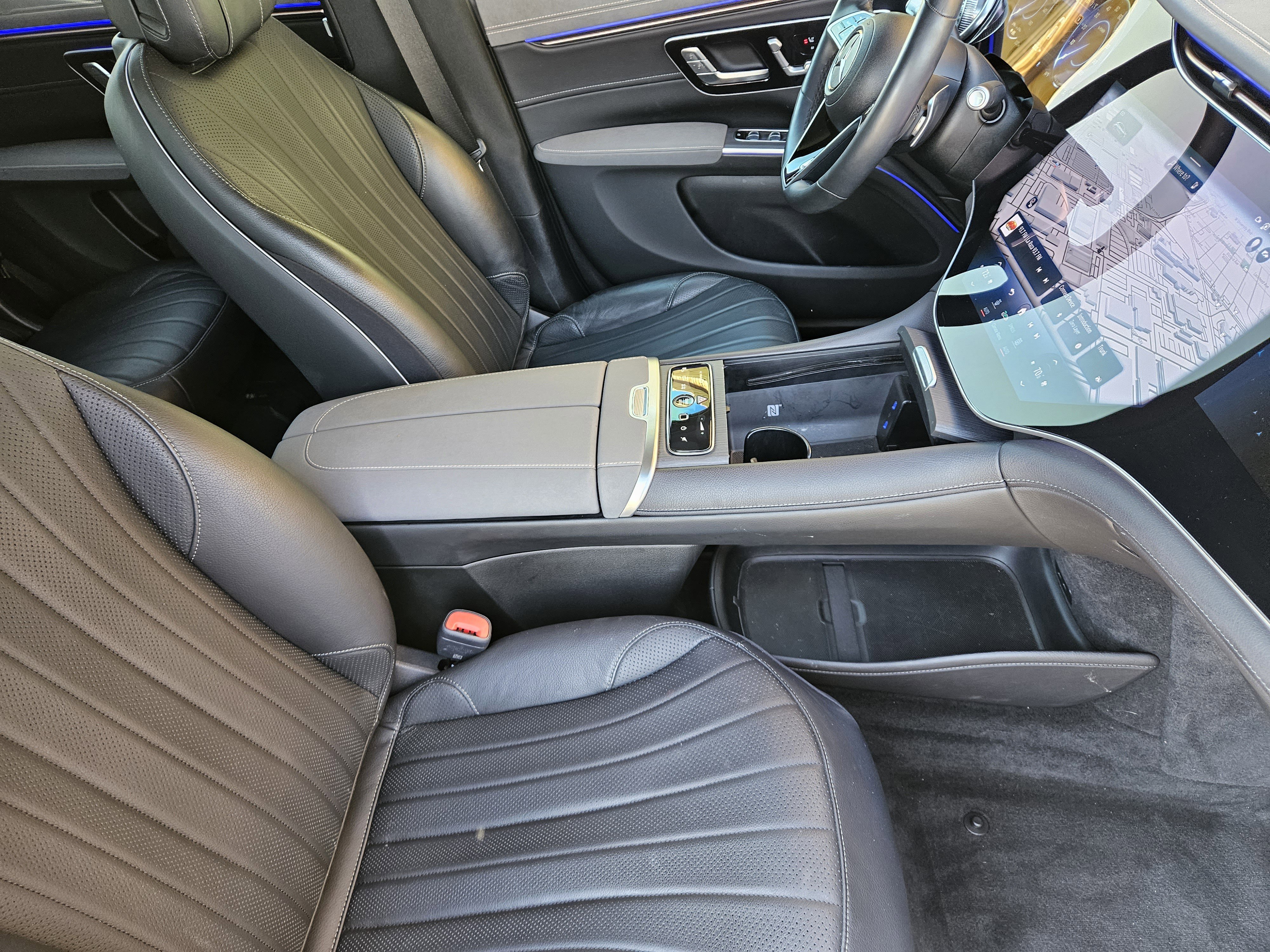 Used 2023 Mercedes-Benz EQS 580 4MATIC SUV image 15