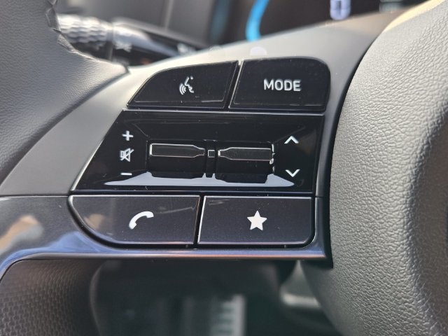 New 2026 Hyundai Elantra SEL Sport FWD image 13