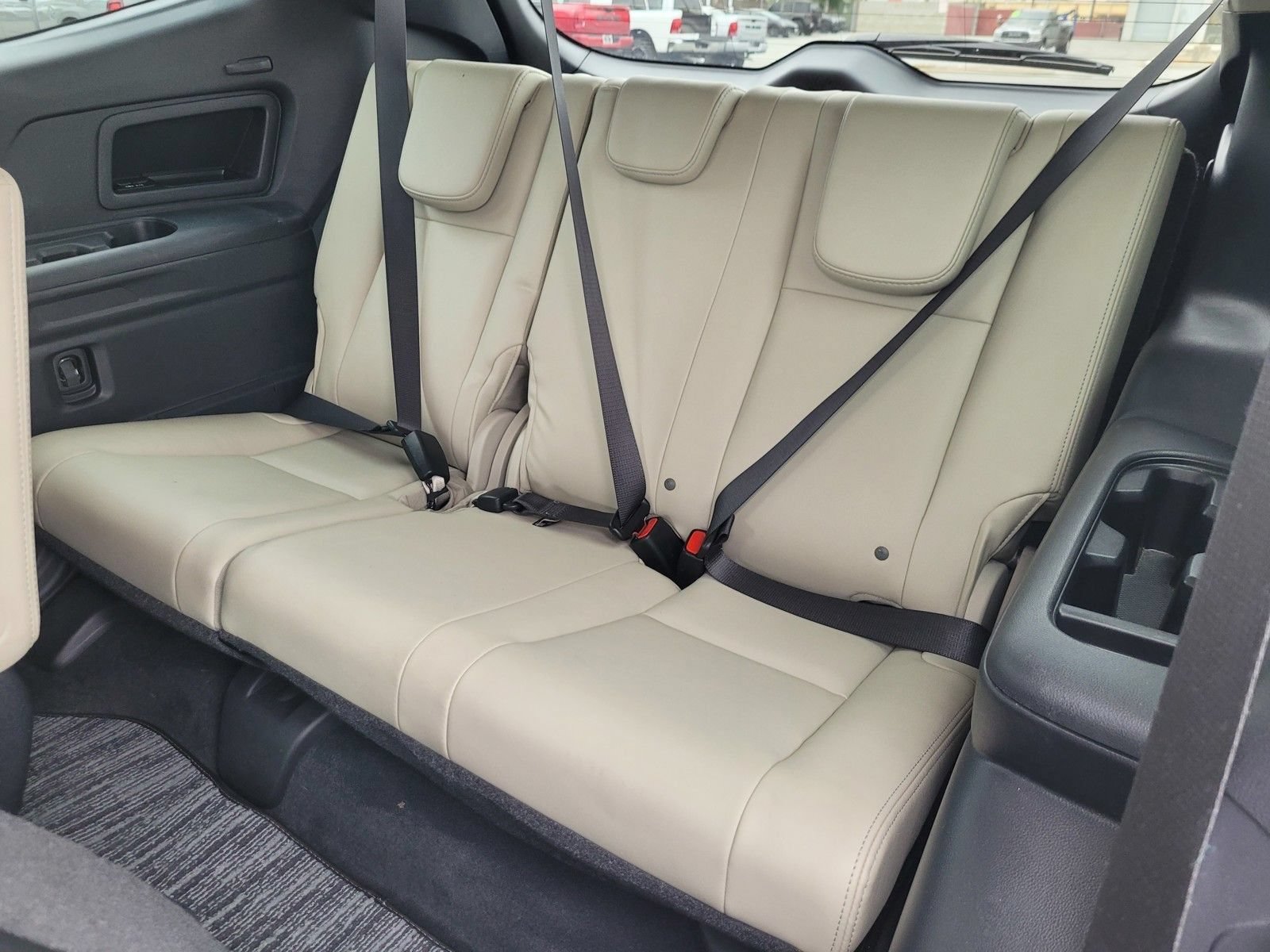 Used 2023 Subaru Ascent Limited AWD/4WD image 14