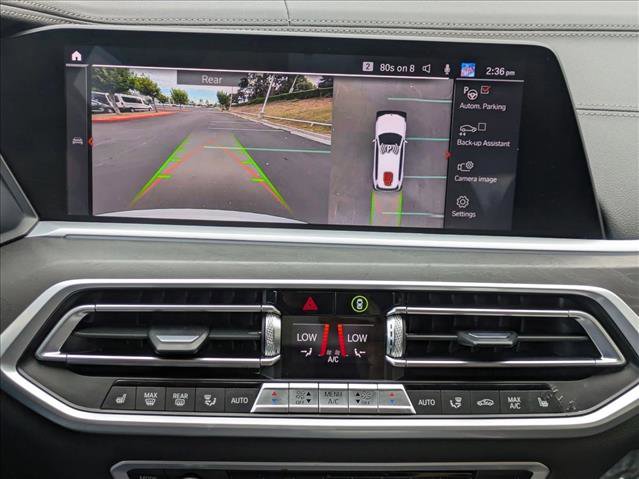 Used 2021 BMW X7 xDrive40i w/ Premium Package image 14