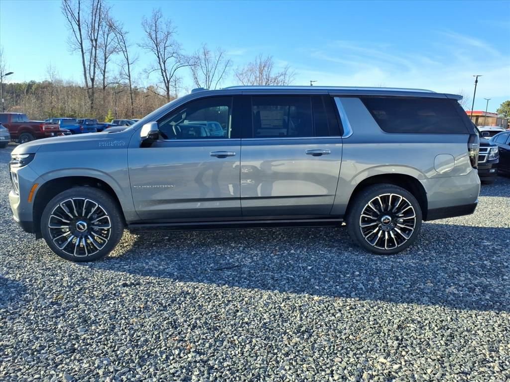 New 2026 Chevrolet Suburban High Country image 31