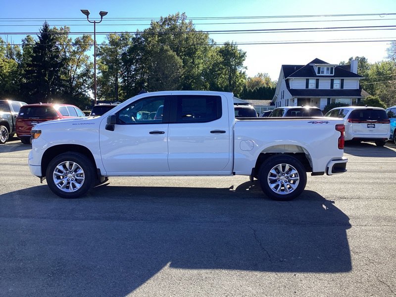New 2026 Chevrolet Silverado 1500 Custom AWD/4WD image 4