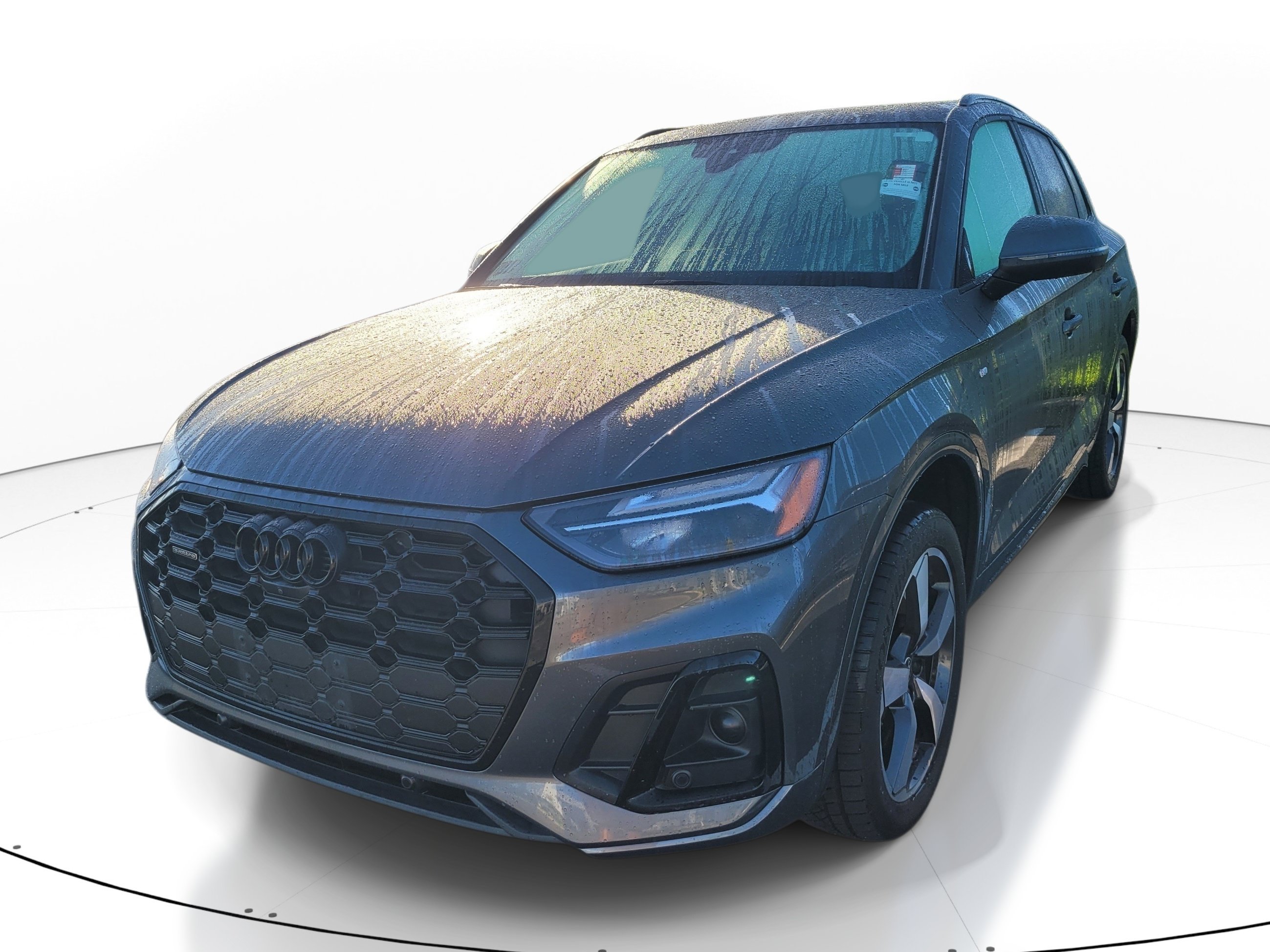 Used 2023 Audi Q5 2.0T Premium Plus w/ Premium Plus Package AWD/4WD image 3