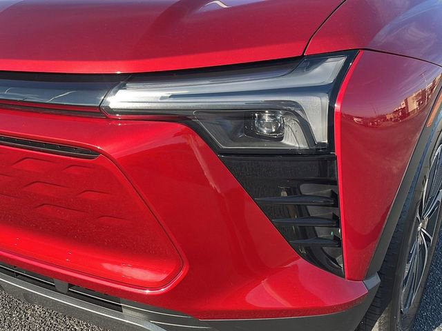 Used 2024 Chevrolet Blazer EV LT image 13