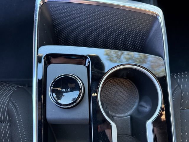 Used 2026 Chevrolet Equinox LT image 20