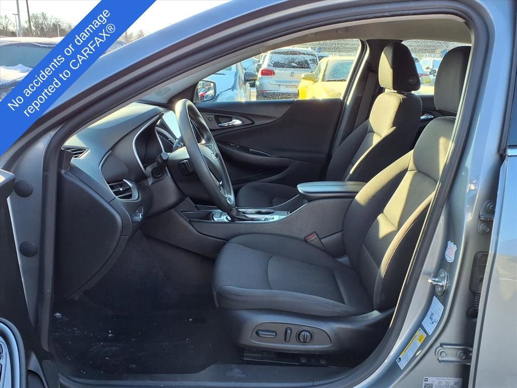 Used 2023 Chevrolet Malibu LT image 17