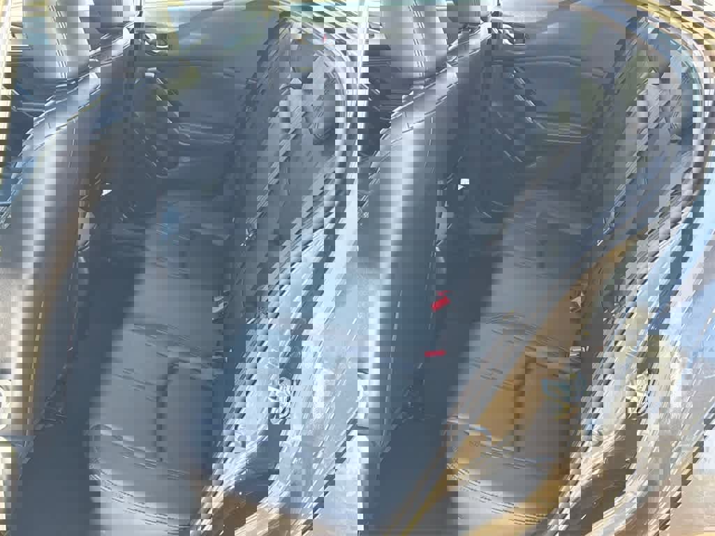 Used 2017 MAZDA MAZDA3 Touring image 17