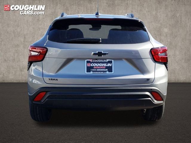 New 2026 Chevrolet Trax LT w/ Driver Confidence Package image 4