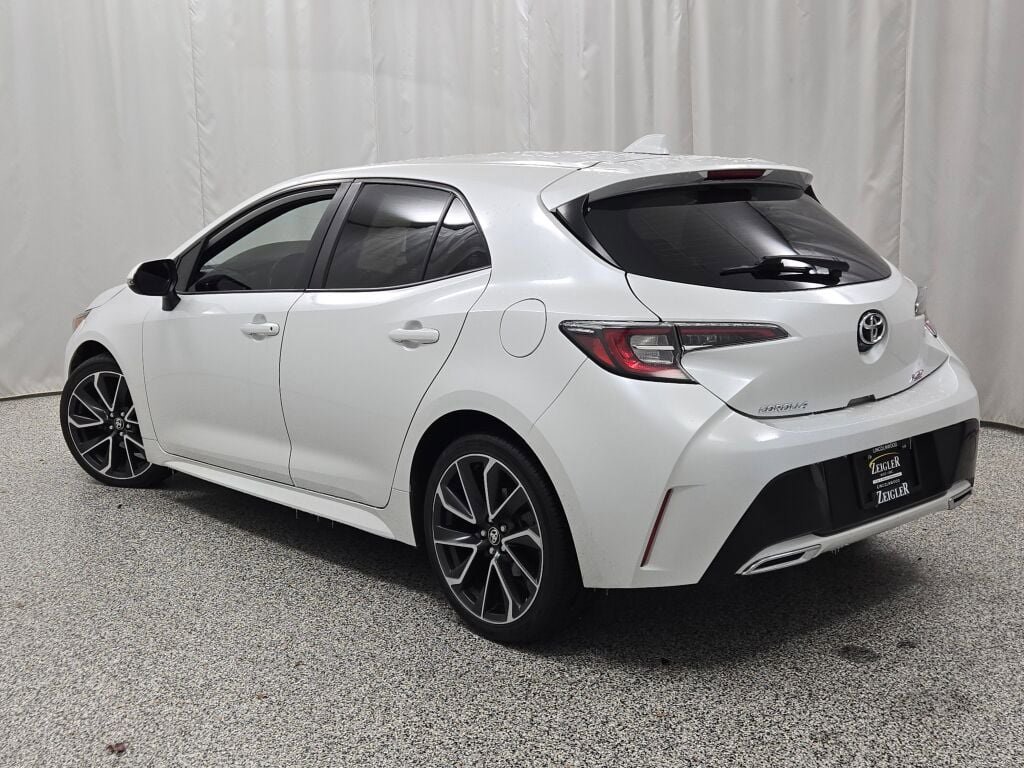 Used 2021 Toyota Corolla XSE image 15
