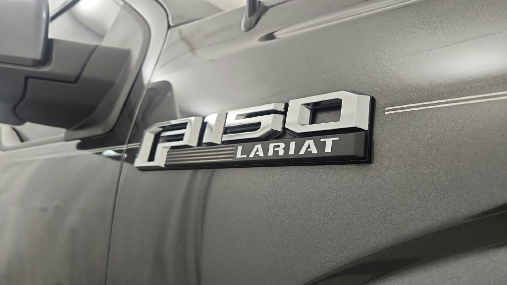 Used 2019 Ford F150 Lariat w/ Equipment Group 502A Luxury AWD/4WD image 39