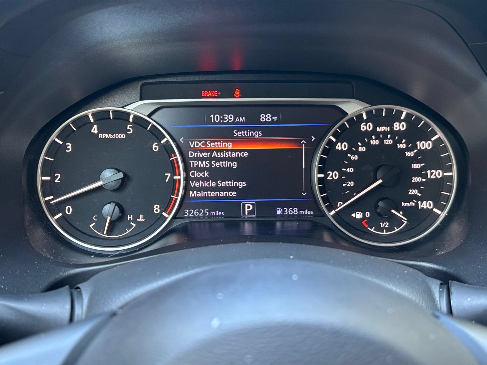 Used 2025 Nissan Altima 2.5 SV FWD image 35