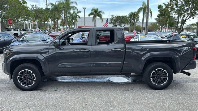 Used 2024 Toyota Tacoma TRD Sport image 4