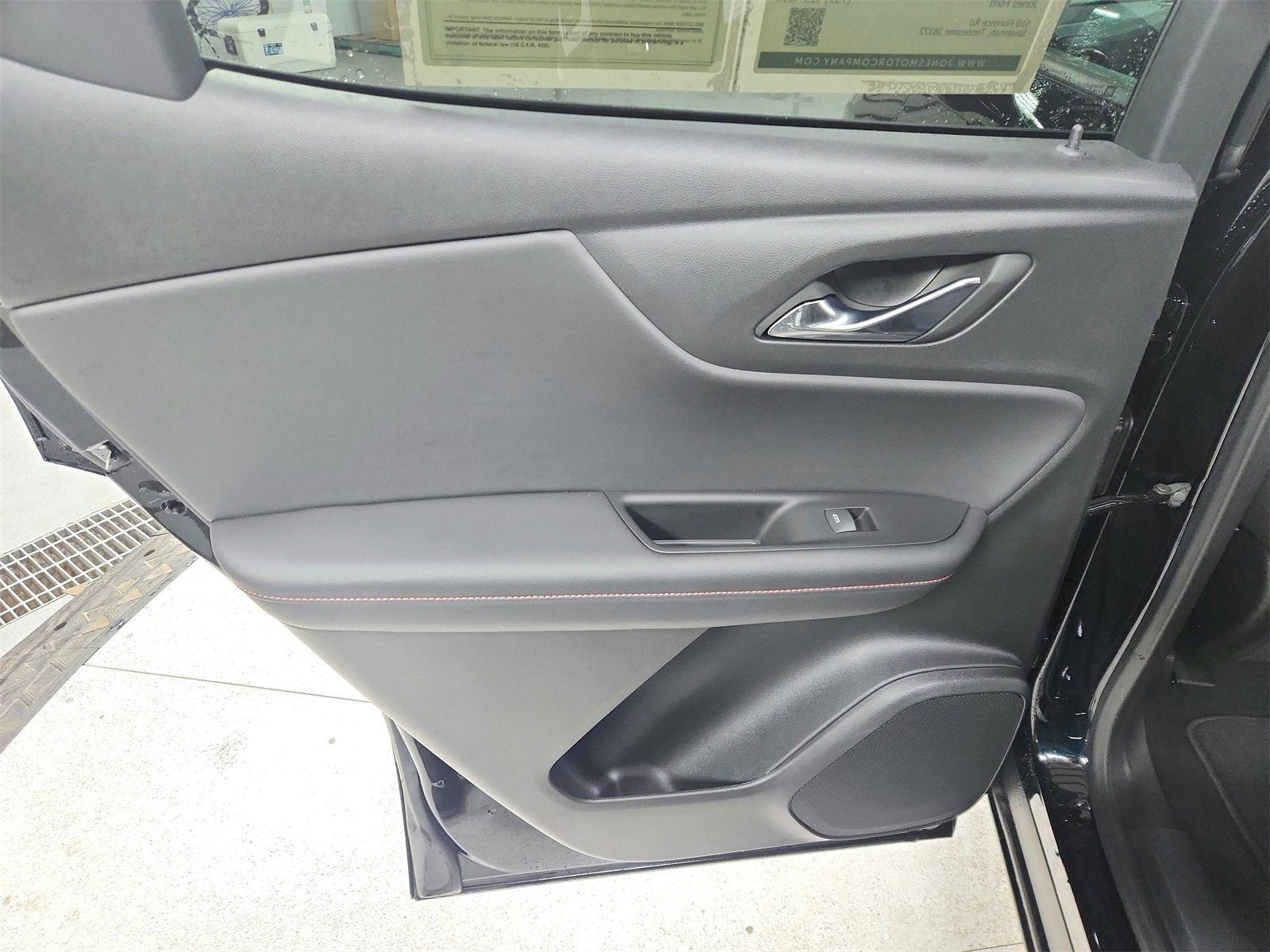 Used 2025 Chevrolet Blazer RS image 34