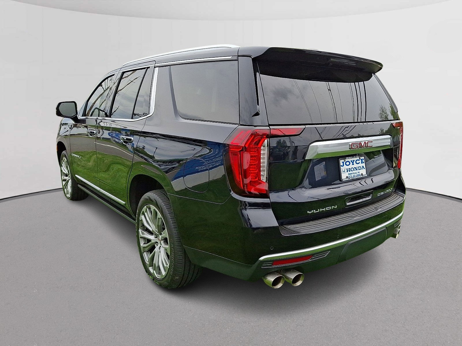 Used 2022 GMC Yukon Denali AWD/4WD image 8