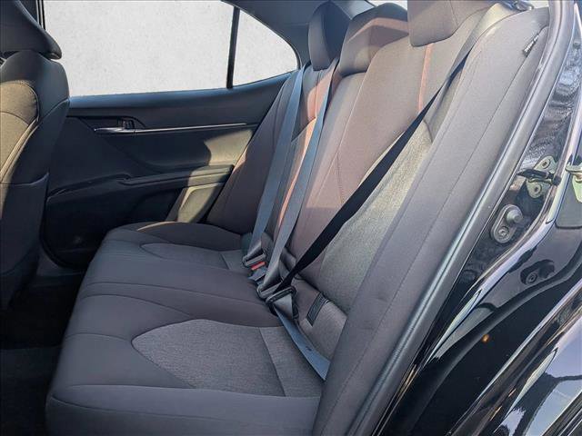 Used 2020 Toyota Camry LE image 16