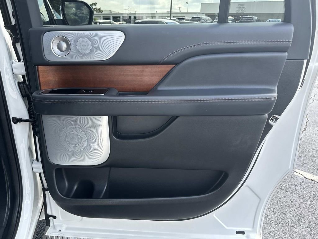 Certified 2024 Lincoln Navigator L Black Label image 16