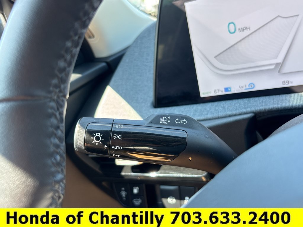 Used 2022 Kia EV6 Wind w/ Wind Technology Package AWD/4WD image 8