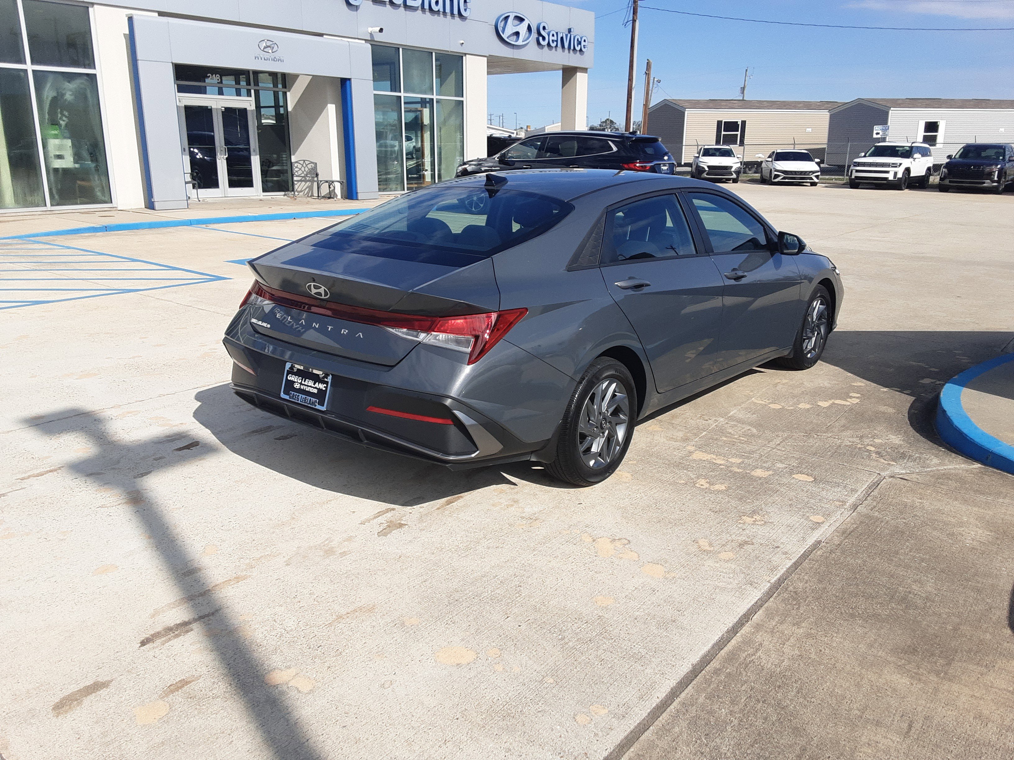 Used 2024 Hyundai Elantra SEL image 7