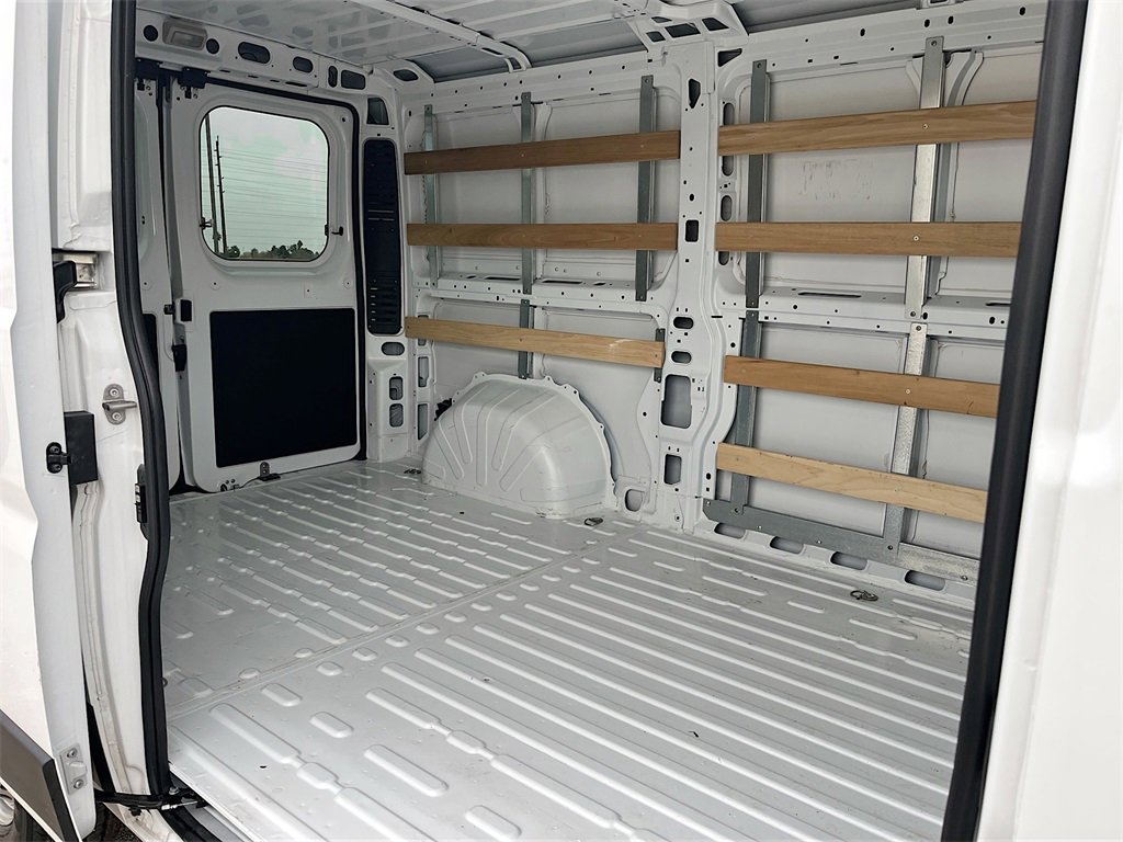 Used 2025 RAM ProMaster 2500 w/ U-Haul Equipment Group image 25