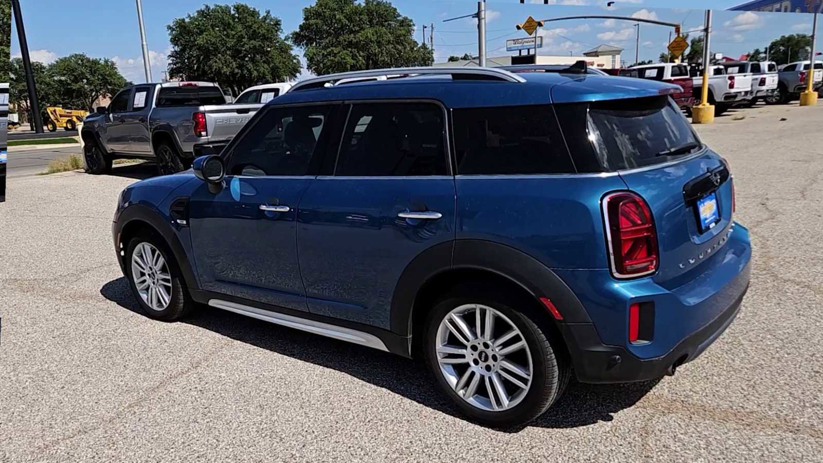 Used 2022 MINI Cooper Countryman image 5