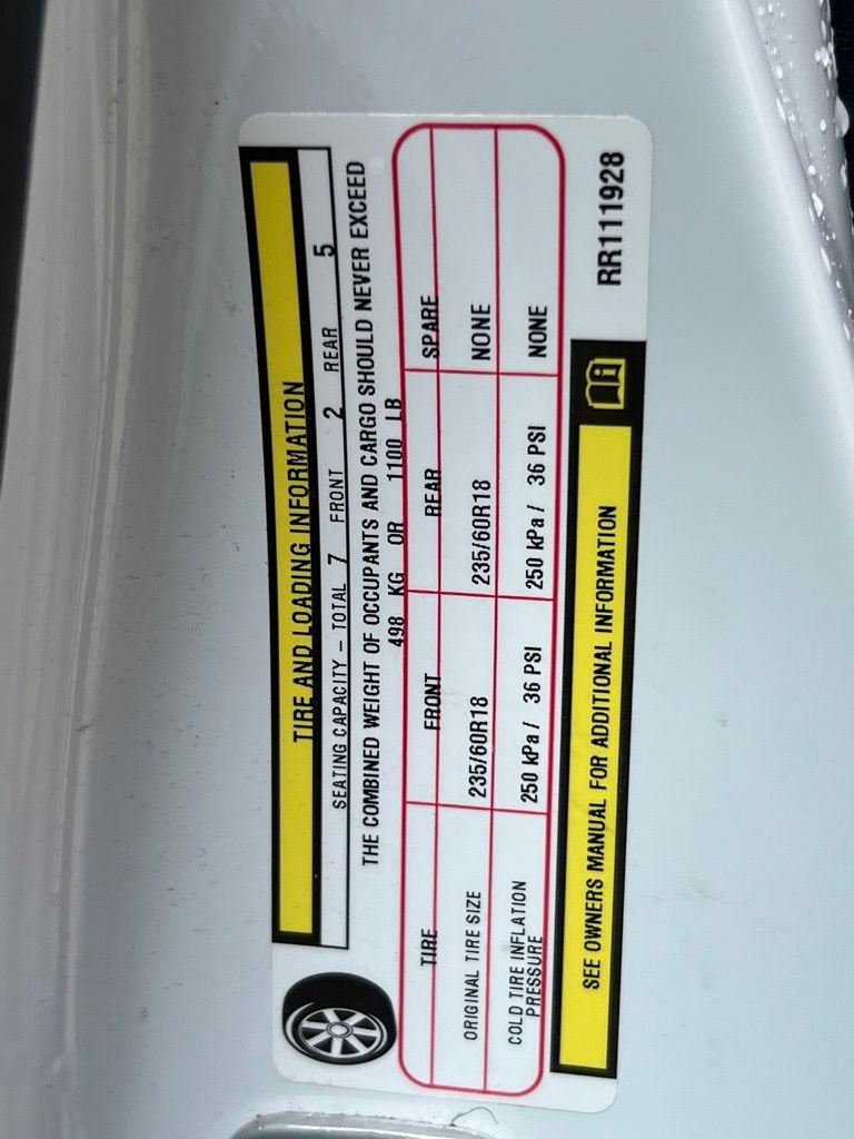 Used 2024 Chrysler Pacifica Limited FWD image 29