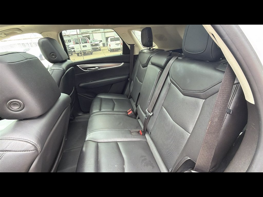 Used 2019 Cadillac XT5 Premium Luxury AWD/4WD image 23