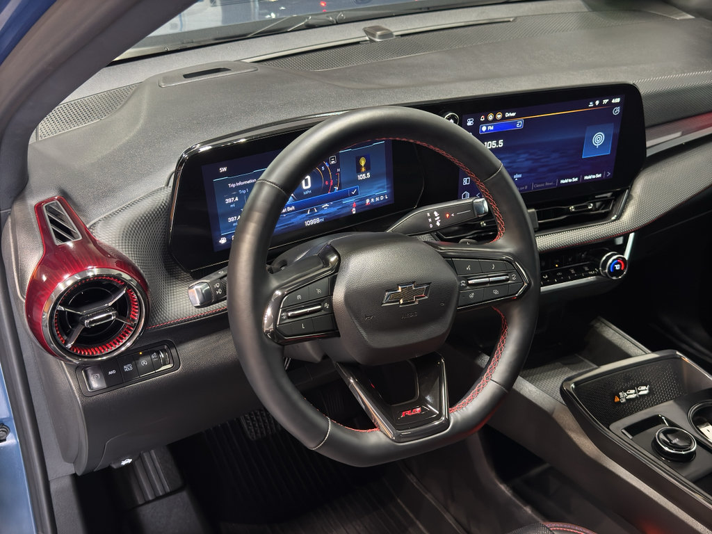 Used 2025 Chevrolet Equinox RS w/ Safety and Technology Package AWD/4WD image 18
