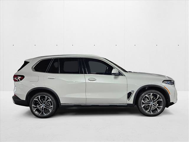 Used 2026 BMW X5 sDrive40i w/ Climate Comfort Package image 4
