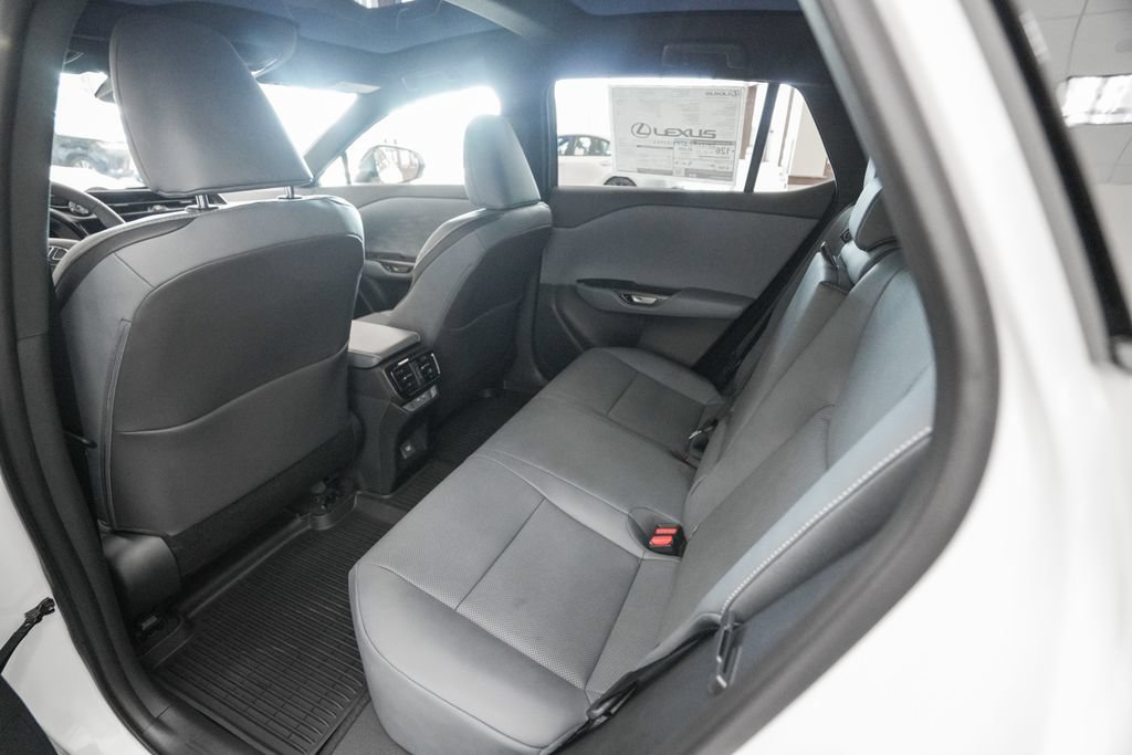 New 2026 Lexus RZ 350e 2WD image 10
