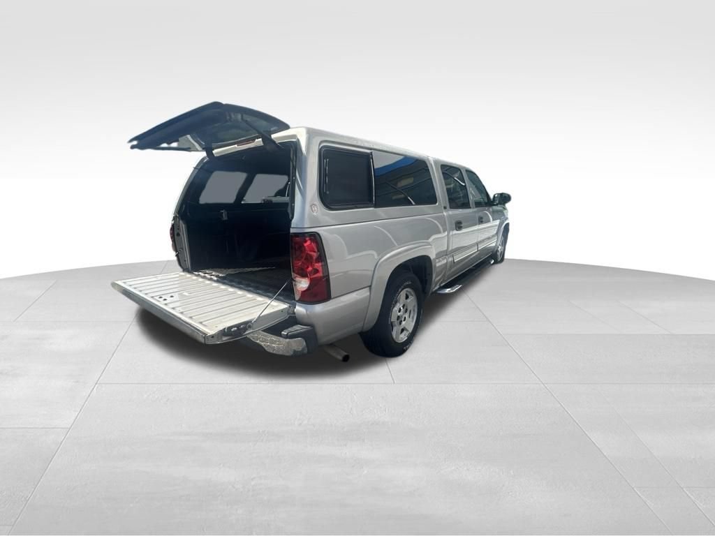 Used 2005 Chevrolet Silverado 1500 LT w/ Light Duty Power Package RWD image 5