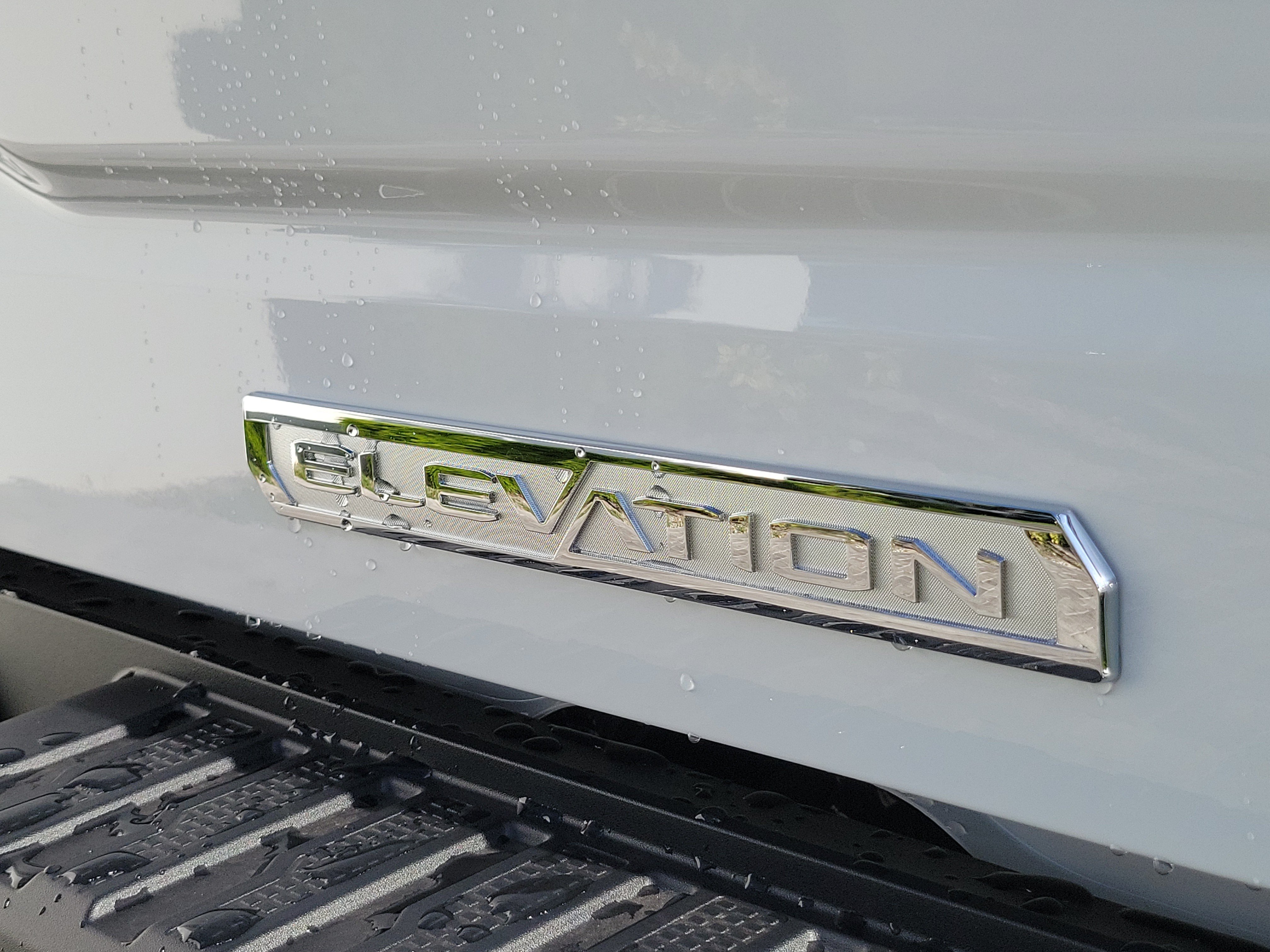New 2026 GMC Sierra 1500 Elevation w/ Elevation Premium Package AWD/4WD image 7