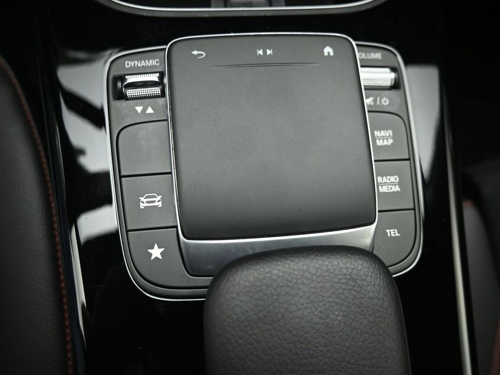 Used 2022 Mercedes-Benz CLA 250 4MATIC image 18