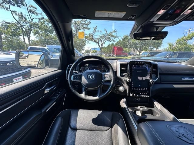 Used 2023 RAM 1500 Laramie AWD/4WD image 16