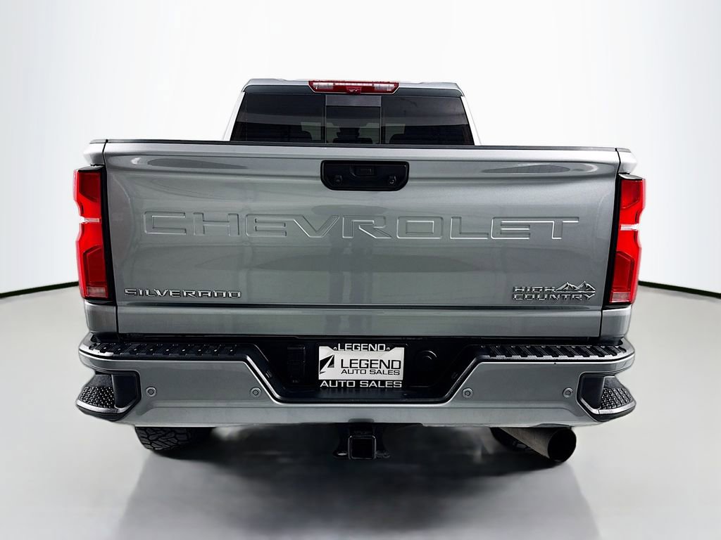Used 2024 Chevrolet Silverado 3500 High Country w/ High Country Premium Package AWD/4WD image 7
