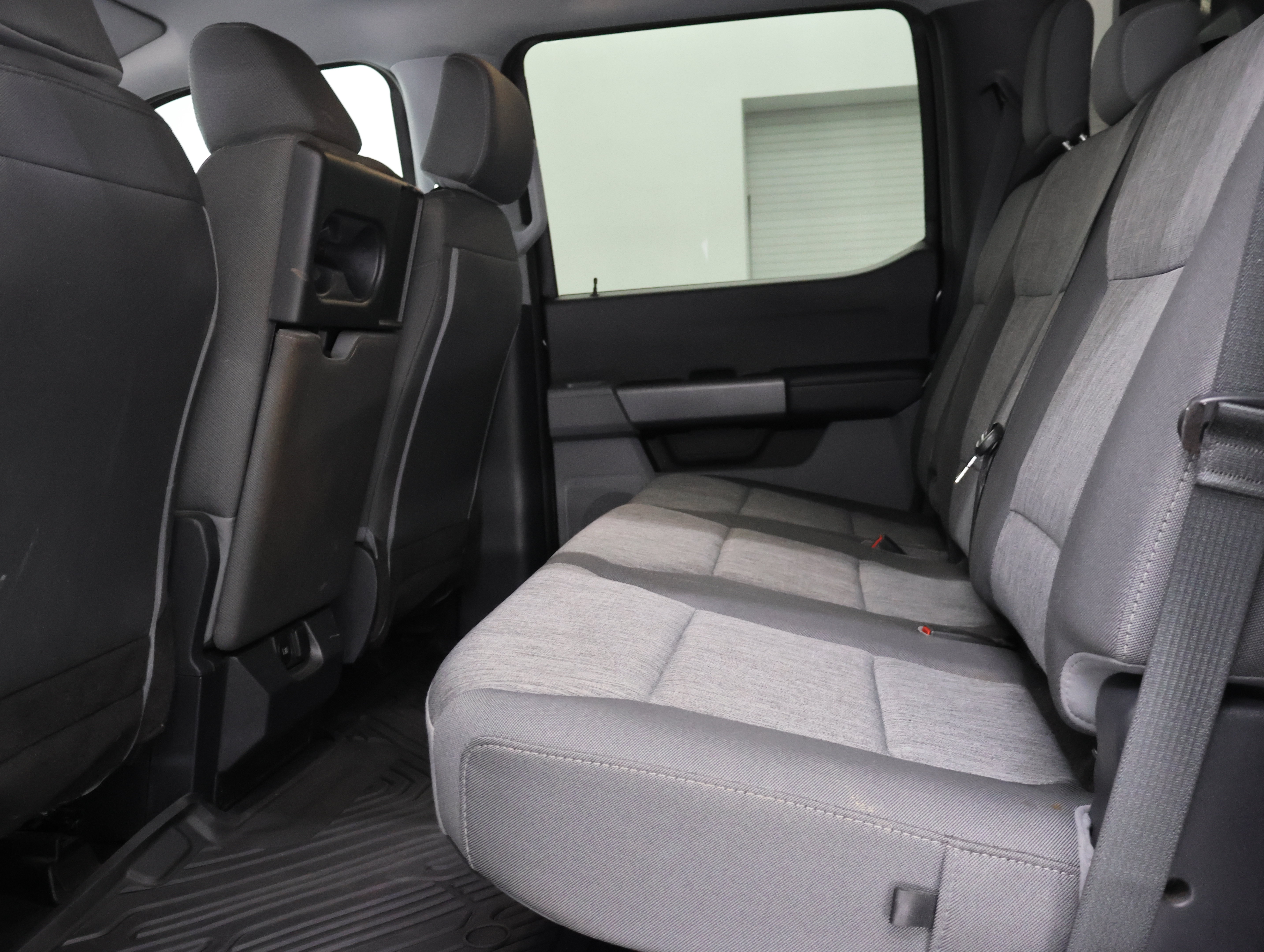 Used 2023 Ford F350 XL w/ STX Appearance Package AWD/4WD image 9