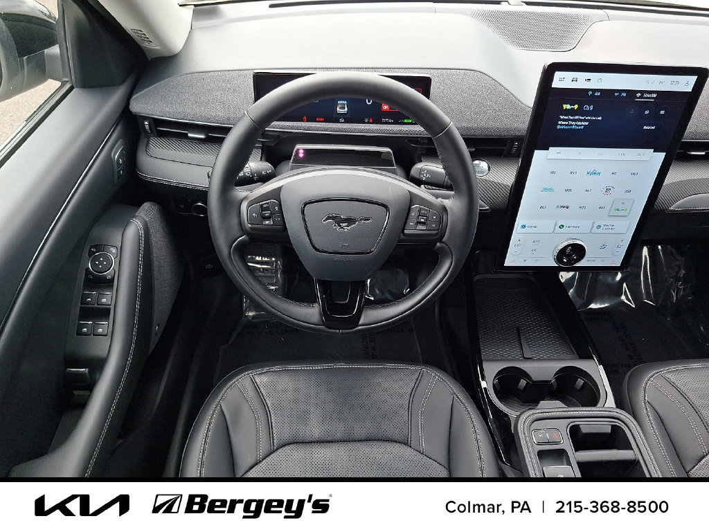 Used 2025 Ford Mustang Mach-E Premium AWD/4WD image 13