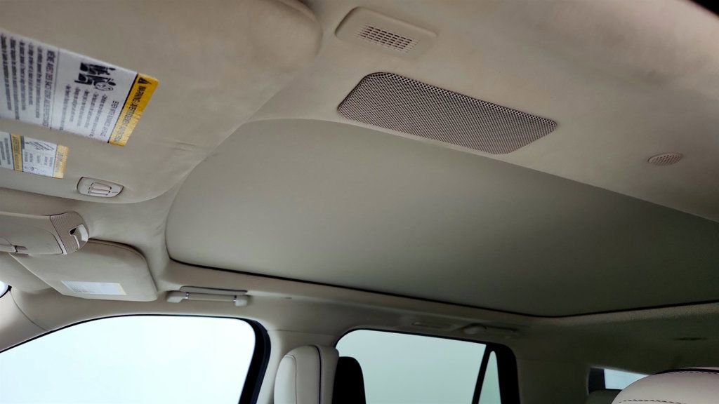 Used 2024 Lincoln Navigator Black Label image 10
