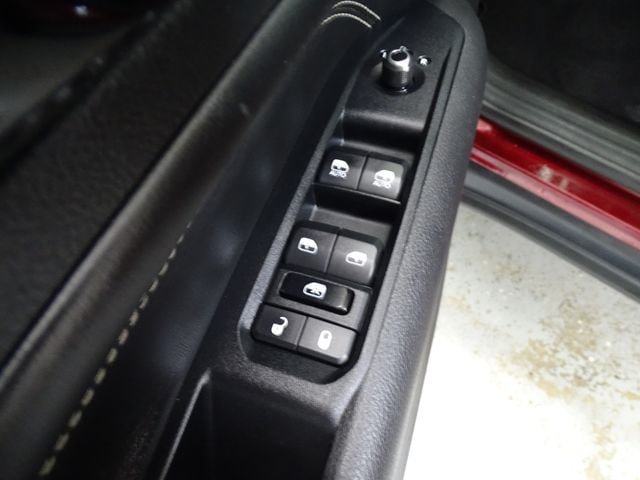 Certified 2022 Jeep Compass Latitude AWD/4WD image 9