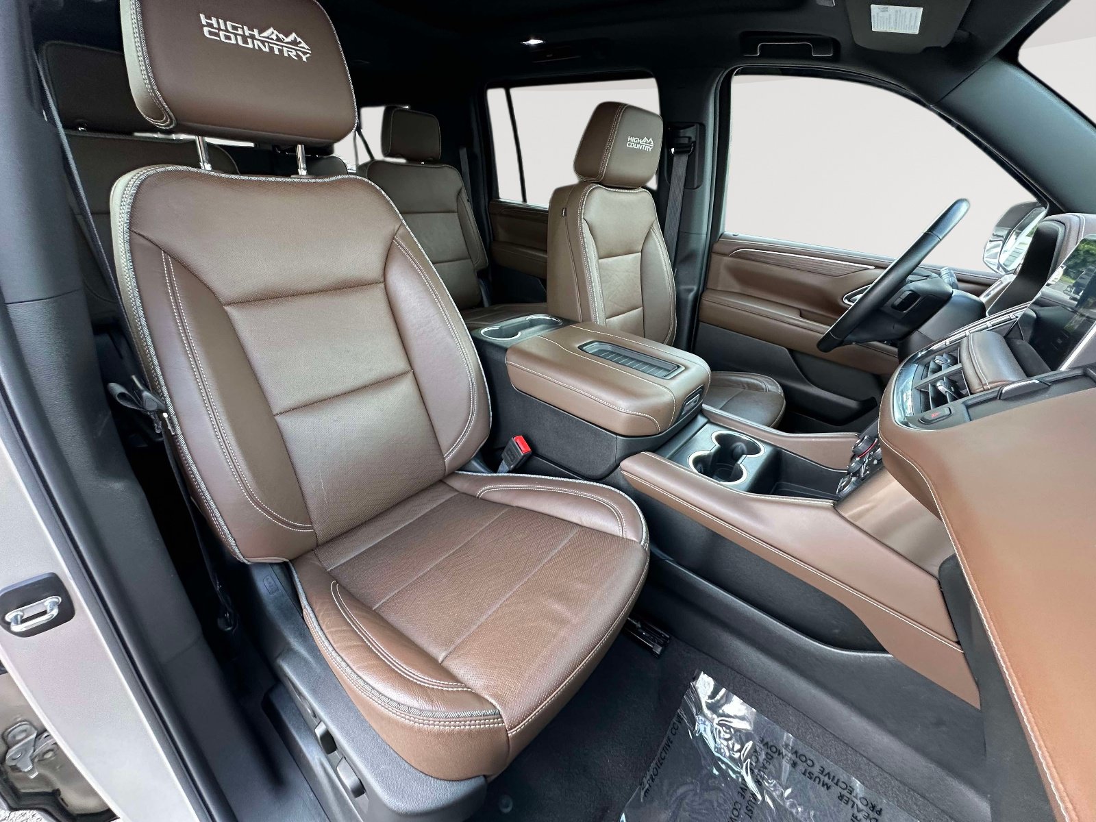 Used 2024 Chevrolet Suburban High Country w/ Max Trailering Package AWD/4WD image 27