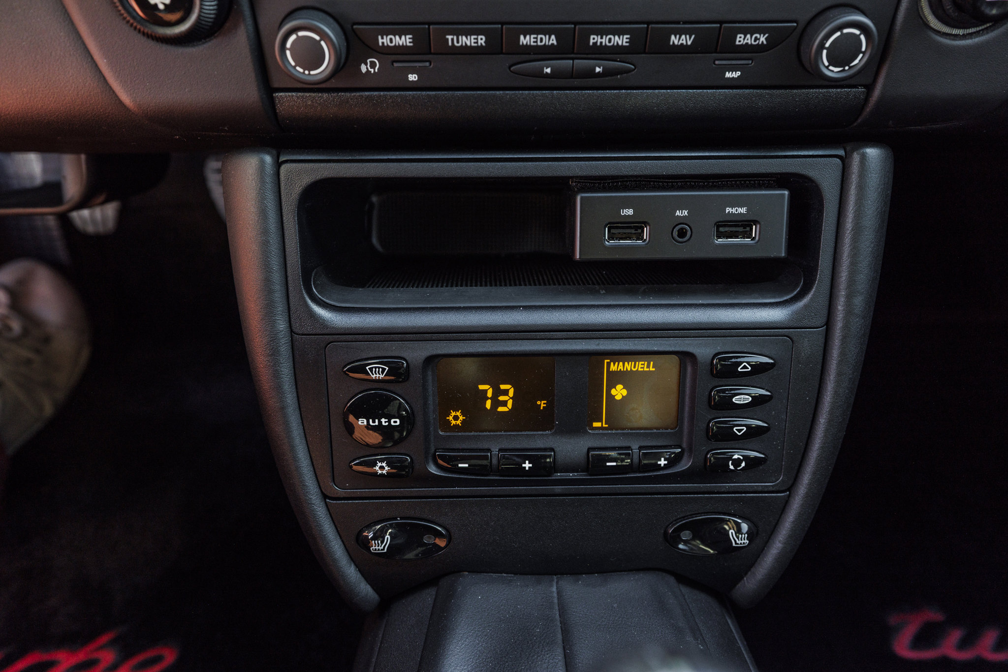 Used 2001 Porsche 911 Turbo image 24