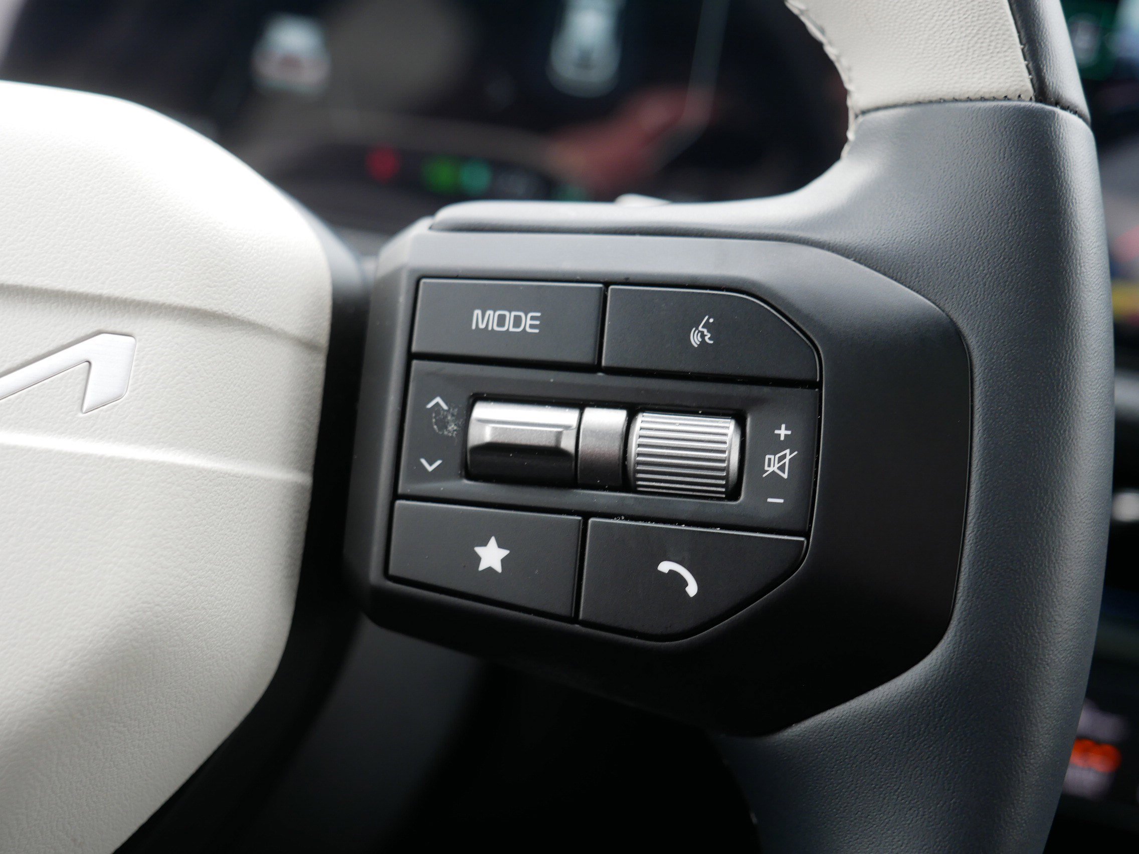 Certified 2025 Kia EV6 GT-Line image 29