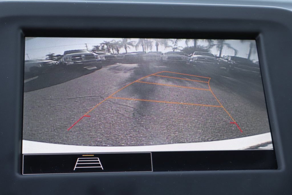 Used 2023 Chevrolet Equinox LT w/ Driver Convenience Package FWD image 32